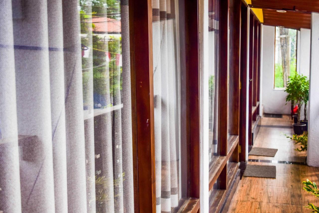 360 Beach Residence ネゴンボ エクステリア 写真